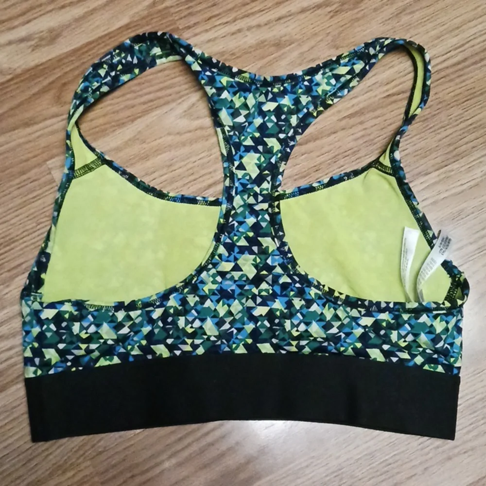 Sports bra small - Picture 3 of 5